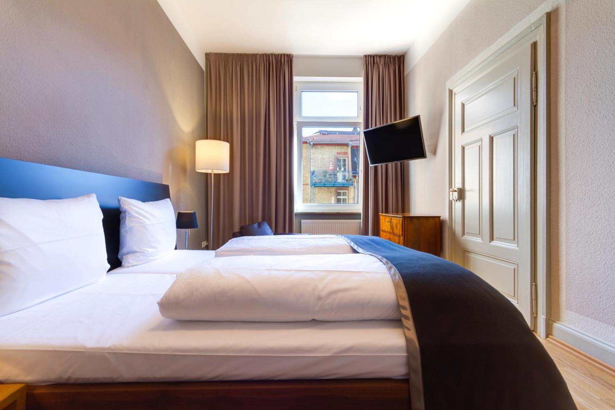Qube Hotel Bergheim Heidelberg Buitenkant foto